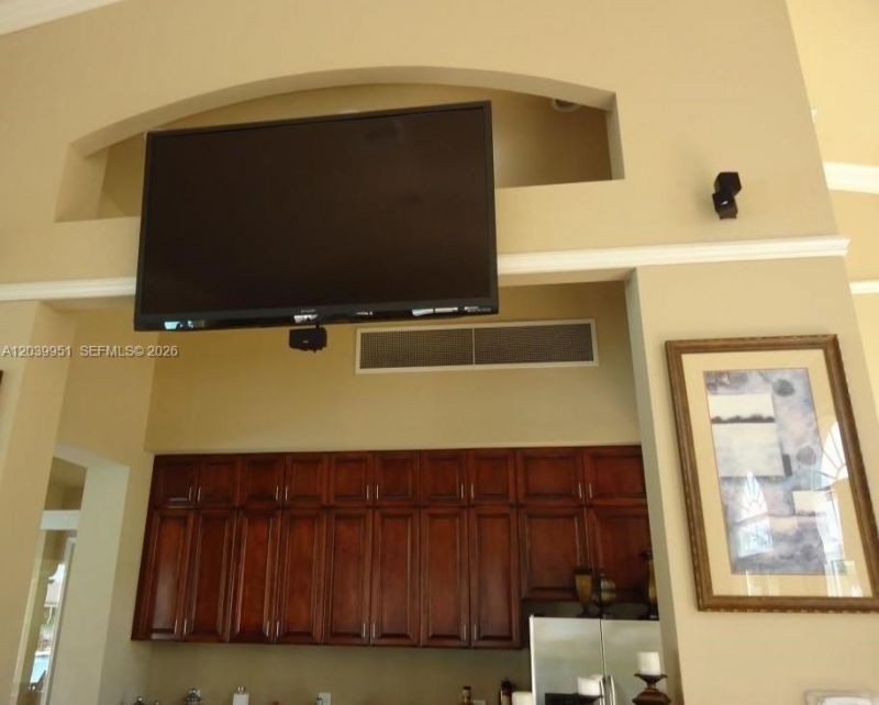 930 NE 34th Ave , Unit 202, Homestead, FL 33033 Photo