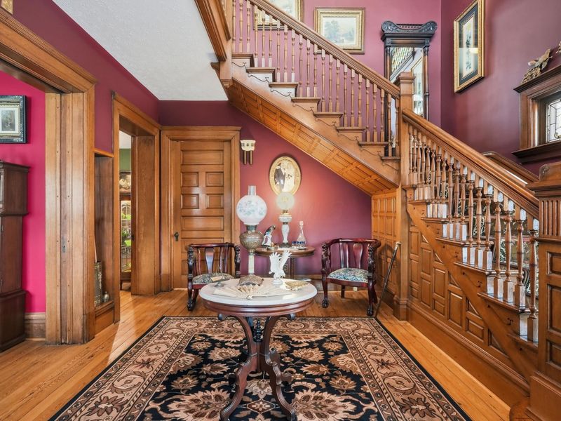 108 W Main Street, Amherst, OH 44001 Photo 2