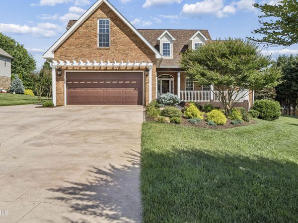 406 Grovemont Place, Piney Flats, TN 37686