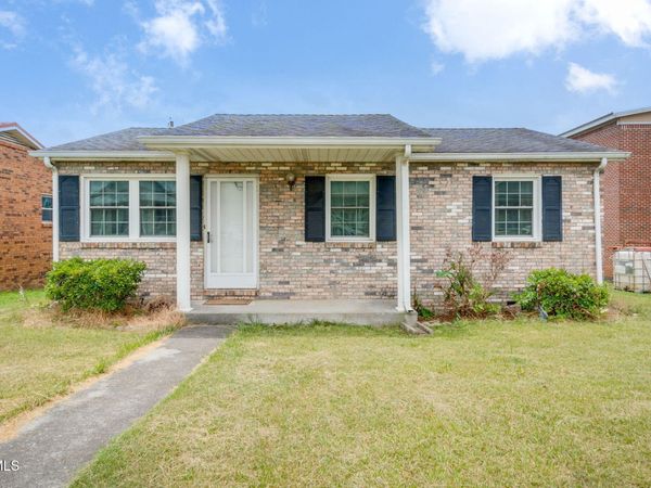 308 East Cottage Avenue, Elizabethton, TN 37643