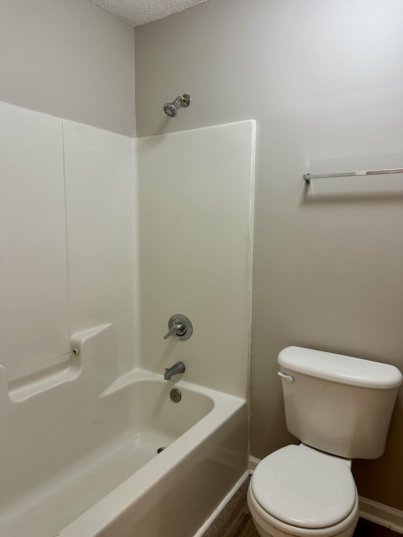 2494 Etiwan Avenue Photo 15
