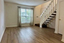 2494 Etiwan Avenue photo 4