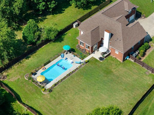 157 Mimosa Dr , Gallatin, TN 37066