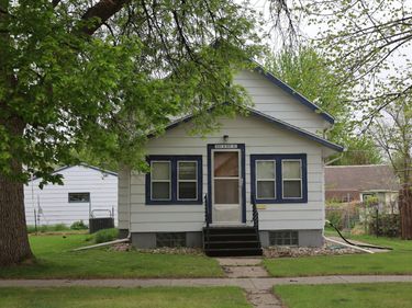 224 6th Street S, Breckenridge, MN 56520