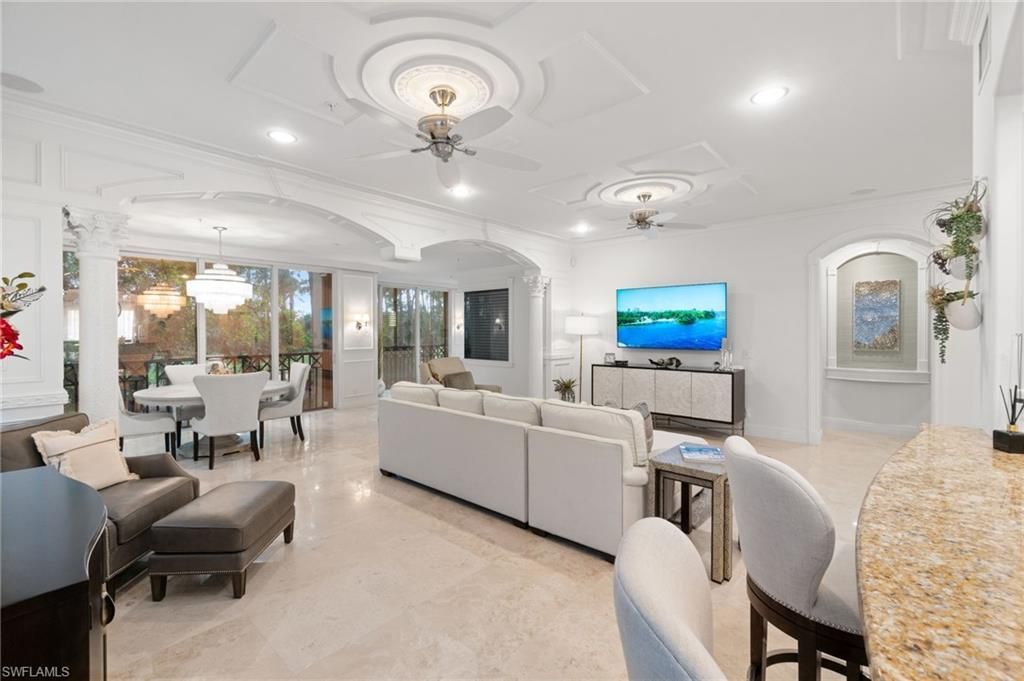 2650 Bolero Dr, Unit 7-2, Naples, FL 34109 Photo