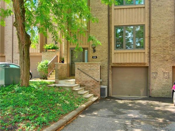 55 Maple Ct, Pittsburgh, PA 15237