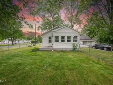 6003 Livingston Drive , Toledo, OH 43613