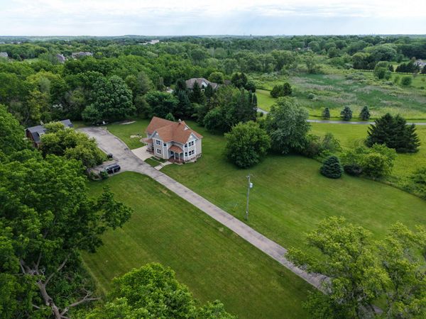 19272 W Coffee Rd, New Berlin, WI 53146
