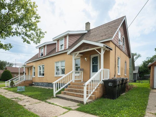 1702 Wisconsin Ave, Unit 1704, Beloit, WI 53511