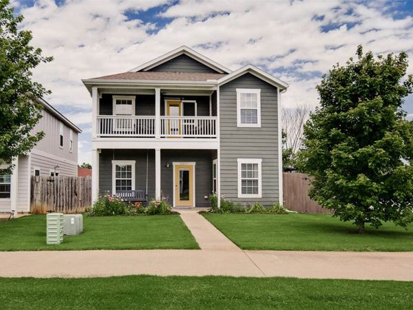3917 SW Peachwood Drive, Bentonville, AR 72713