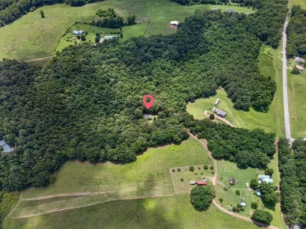 4104 W 5 Highway W, Bowdon, GA 30108