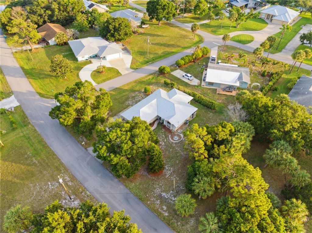 9931 Oak Street, Sebastian, FL 32976 Photo