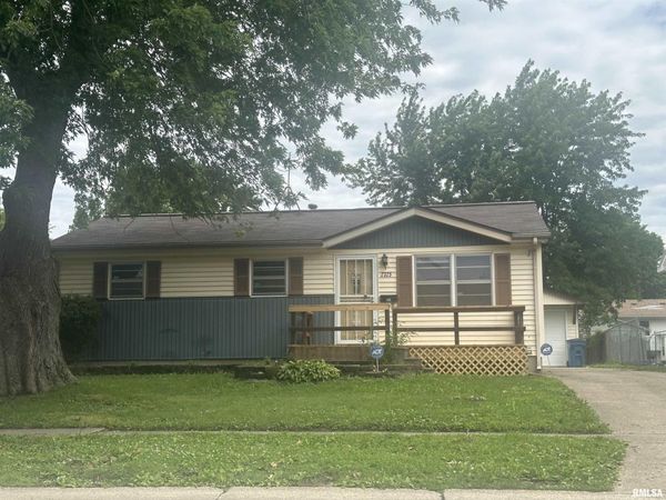 2325 Sutherland Road, Springfield, IL 62702
