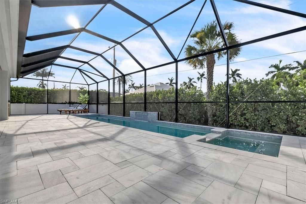1187 22nd Ave N, Naples, FL 34103 Photo