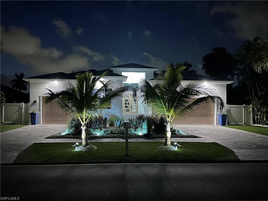 1187 22nd Ave N, Naples, FL 34103 Photo