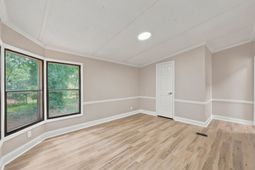 1922 N Twisted Oak Dr. photo 4