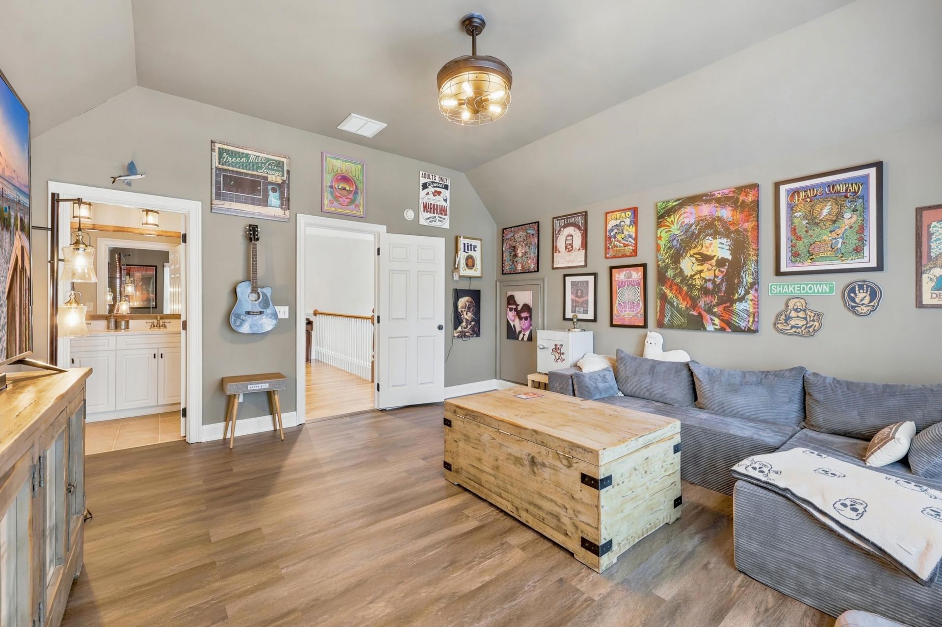 98 Hunters Oak Ct.  Photo 23