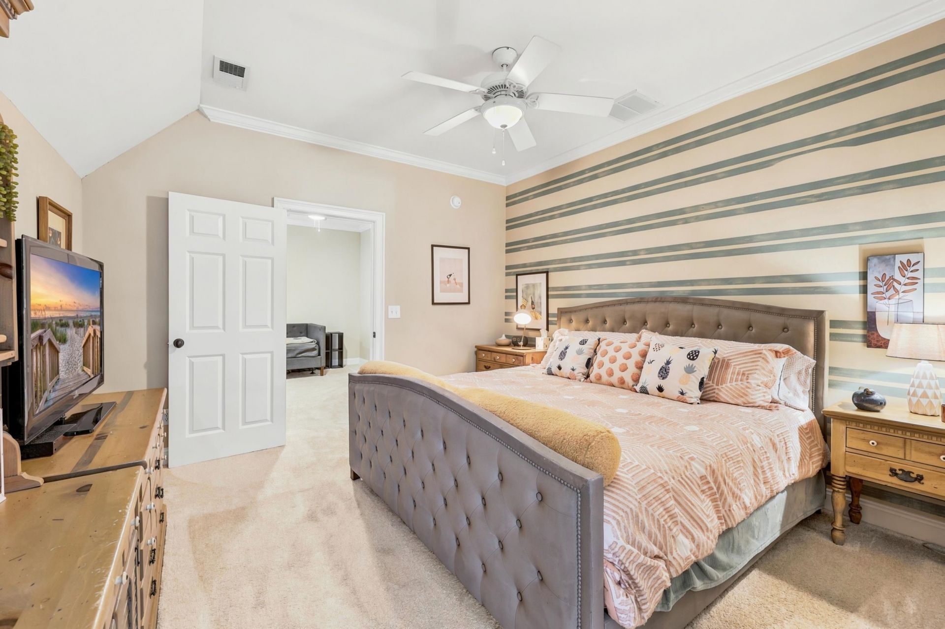 98 Hunters Oak Ct.  Photo 28
