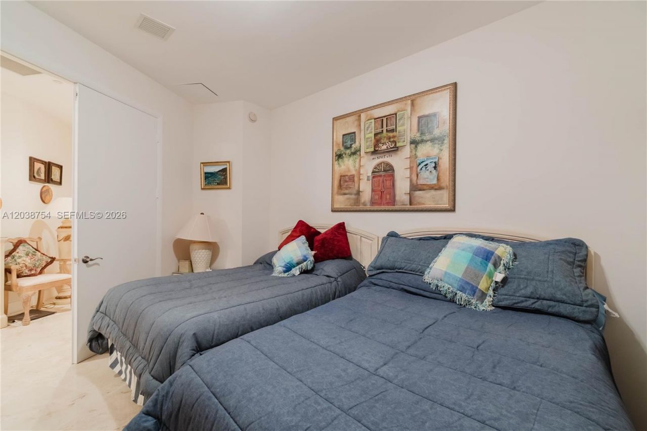 15811 Collins Ave , Unit 3607, Sunny Isles Beach, FL 33160 Photo