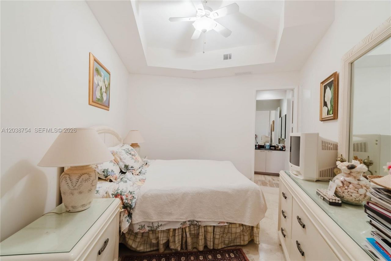 15811 Collins Ave , Unit 3607, Sunny Isles Beach, FL 33160 Photo