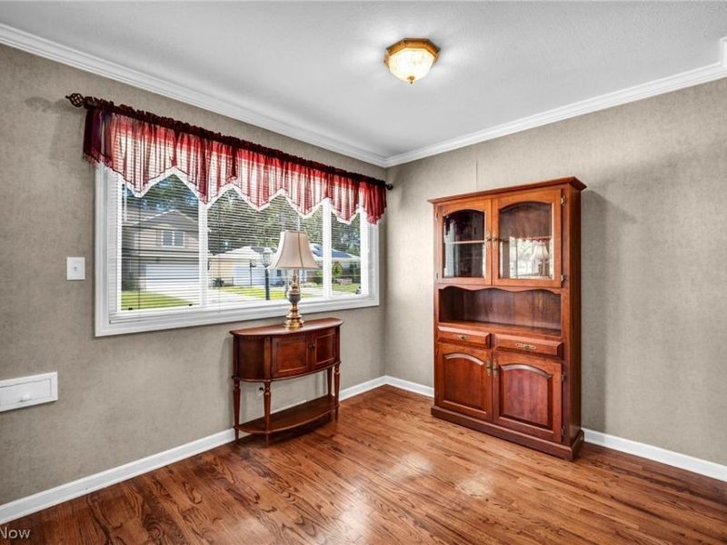 30892 Harrison Road, Wickliffe, OH 44092 Photo 10