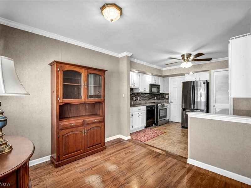 30892 Harrison Road, Wickliffe, OH 44092 Photo 13