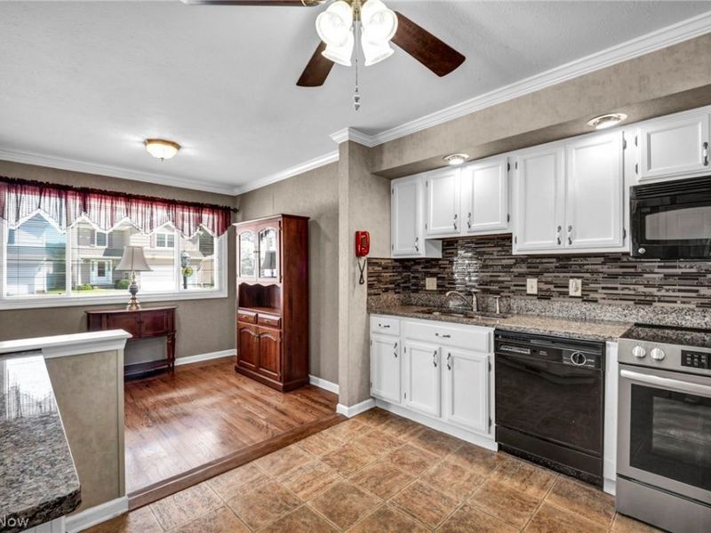 30892 Harrison Road, Wickliffe, OH 44092 Photo 16