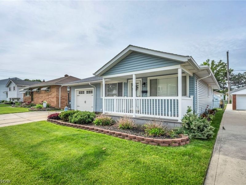 30892 Harrison Road, Wickliffe, OH 44092 Photo 2
