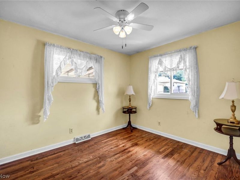 30892 Harrison Road, Wickliffe, OH 44092 Photo 25