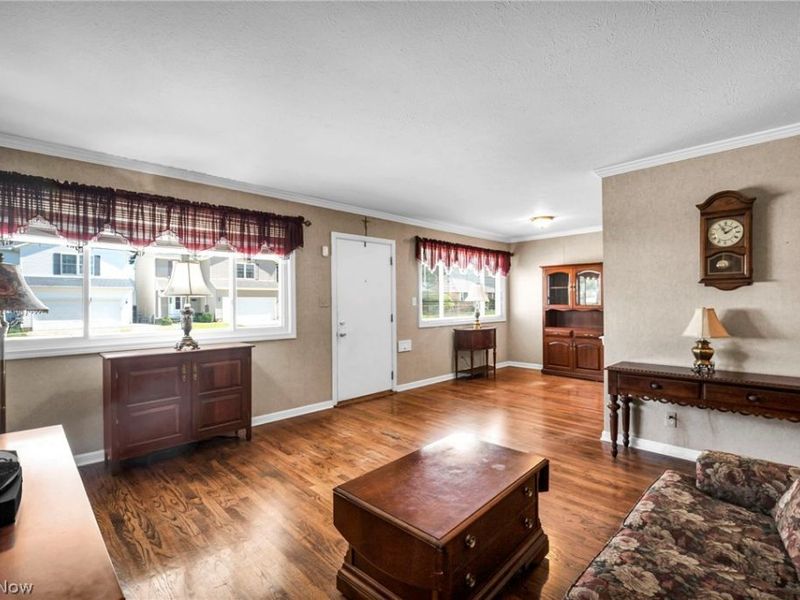 30892 Harrison Road, Wickliffe, OH 44092 Photo 9