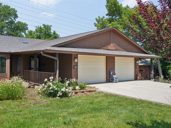 140 35th St Dr SE, Unit 3, Cedar Rapids, IA 52403