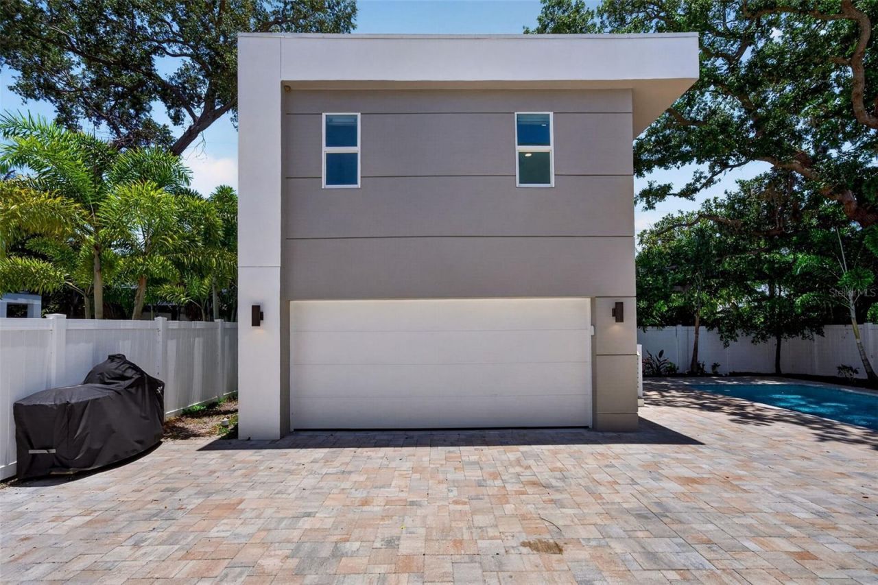 2430 Floyd Street, Sarasota, FL 34239 Photo