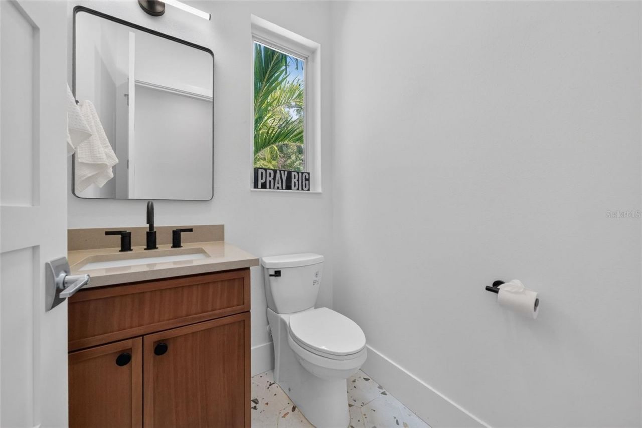 2430 Floyd Street, Sarasota, FL 34239 Photo
