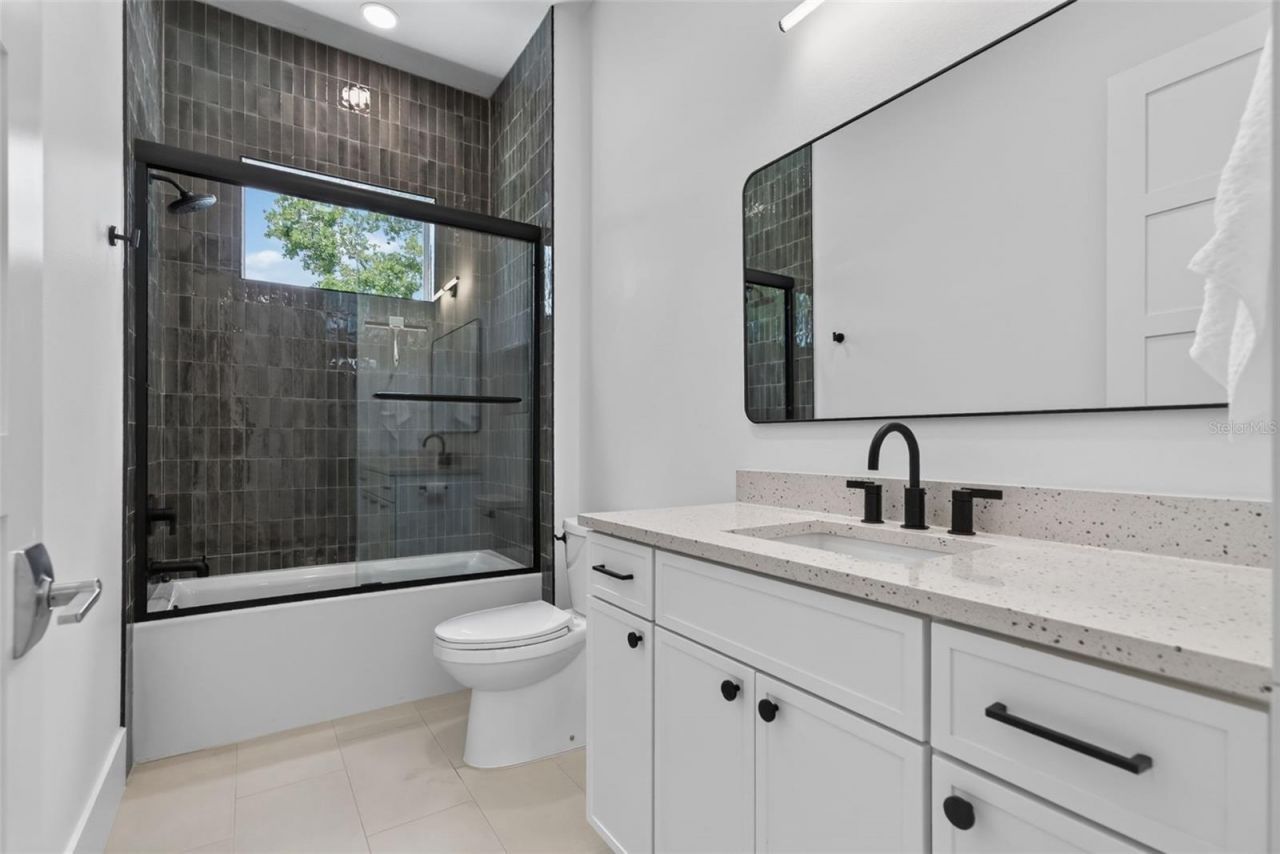 2430 Floyd Street, Sarasota, FL 34239 Photo