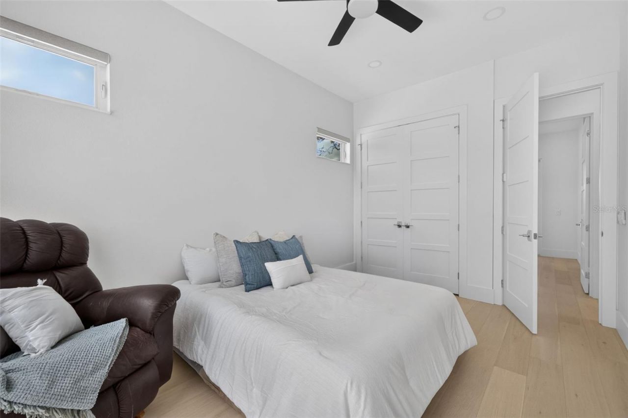2430 Floyd Street, Sarasota, FL 34239 Photo