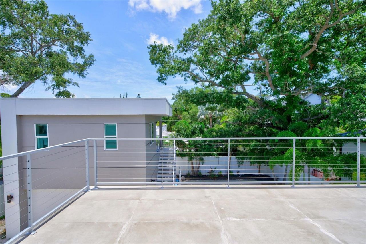 2430 Floyd Street, Sarasota, FL 34239 Photo