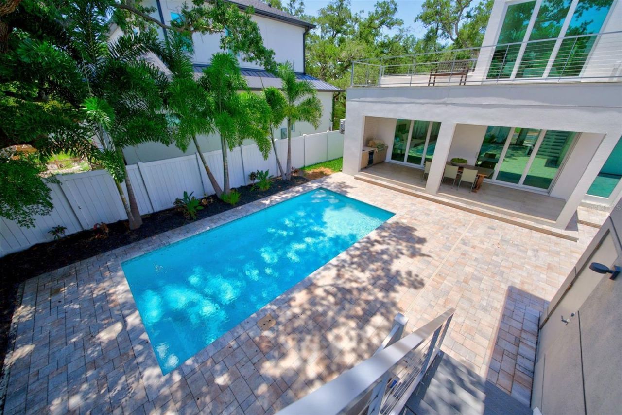2430 Floyd Street, Sarasota, FL 34239 Photo