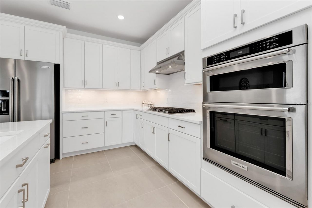 4400 Lakeside Grove Place, North Port, FL 34289 Photo