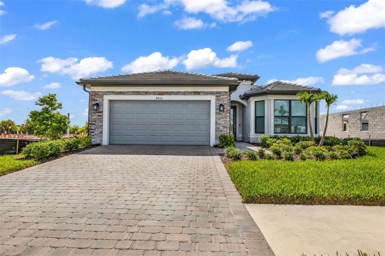 4400 Lakeside Grove Place, North Port, FL 34289 Photo