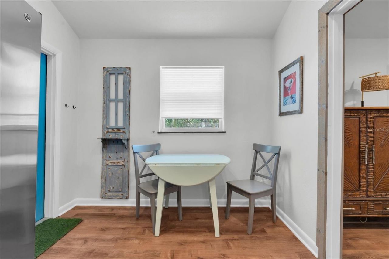 6921 Mango Avenue S, Saint Petersburg, FL 33707 Photo