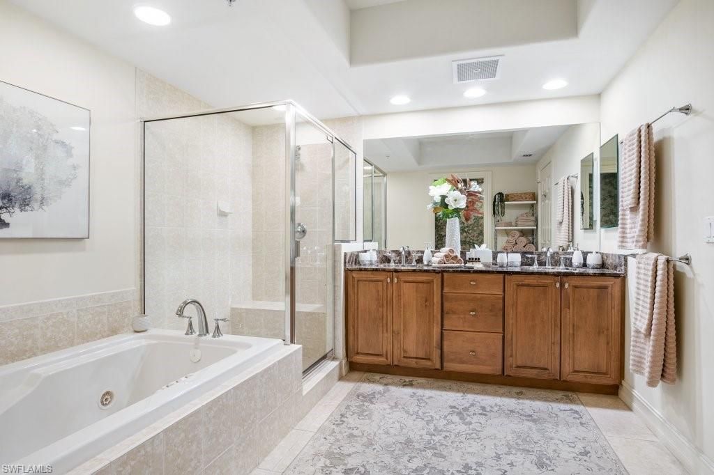 2728 Tiburon Blvd E, Unit A-203, Naples, FL 34109 Photo