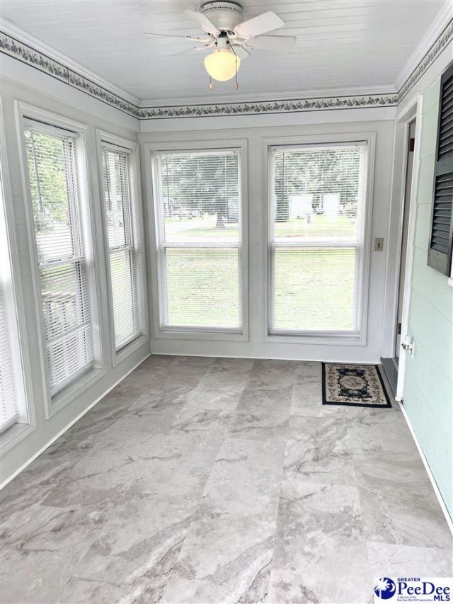 100 Davis Street Photo 6