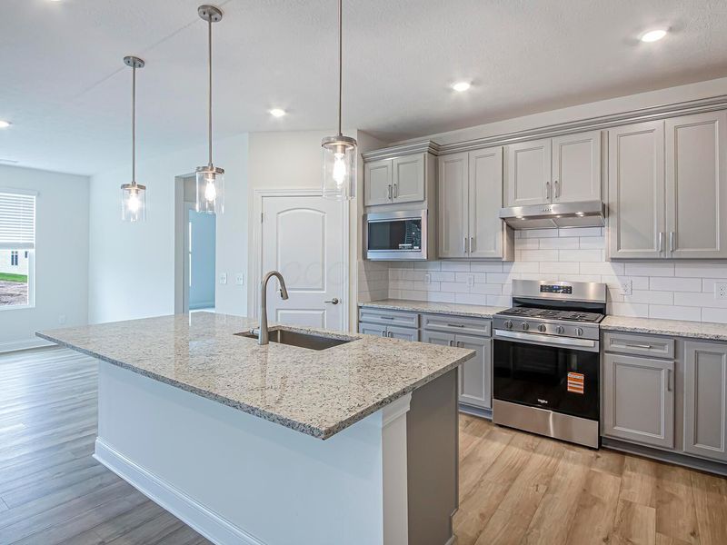 1854 Zucchina Drive, Unit Lot 208, Hilliard, OH 43026 Photo 2