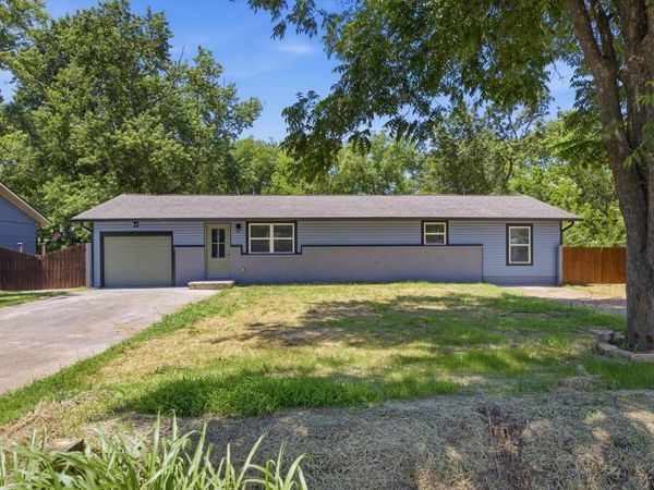 7713 Canyon Drive , Chattanooga, TN 37416
