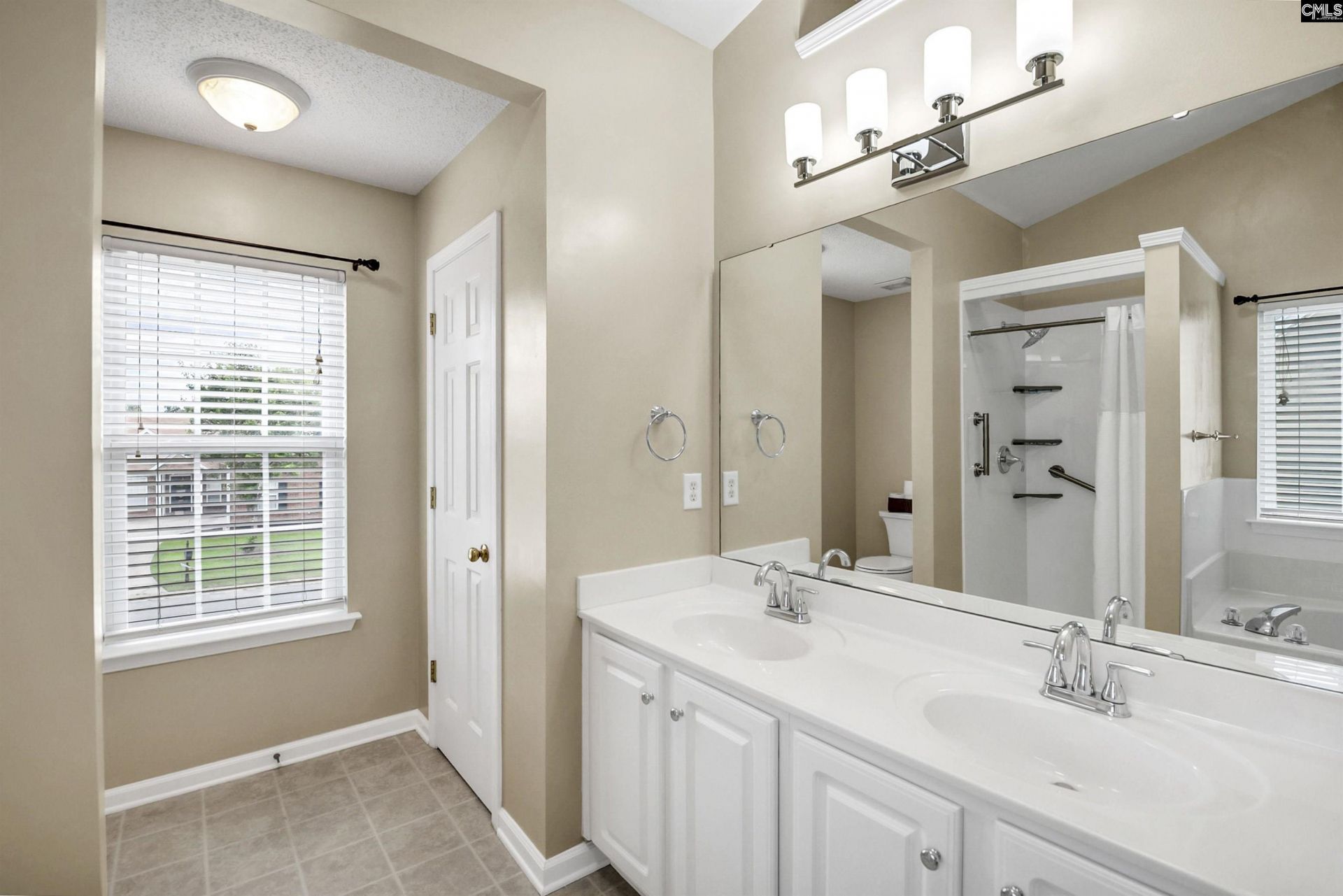 208 Loskin Lane Photo 26