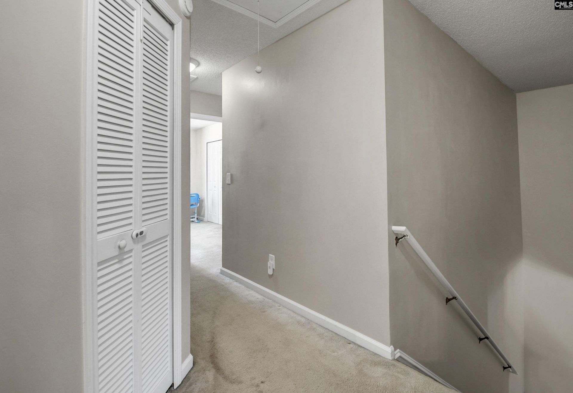 208 Loskin Lane Photo 33