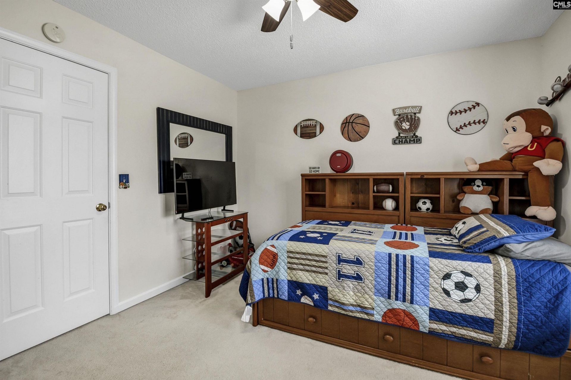 208 Loskin Lane Photo 35