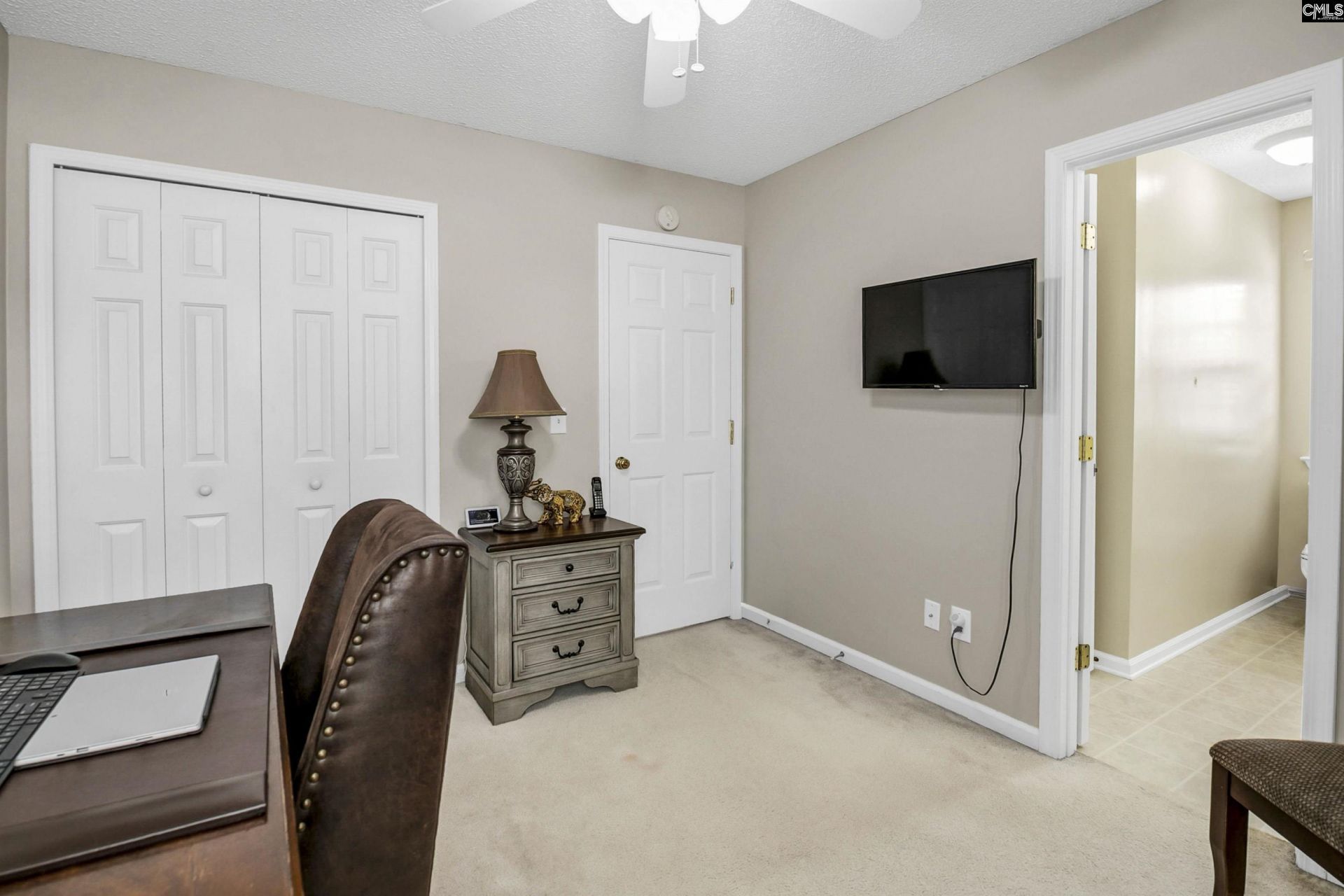 208 Loskin Lane Photo 39