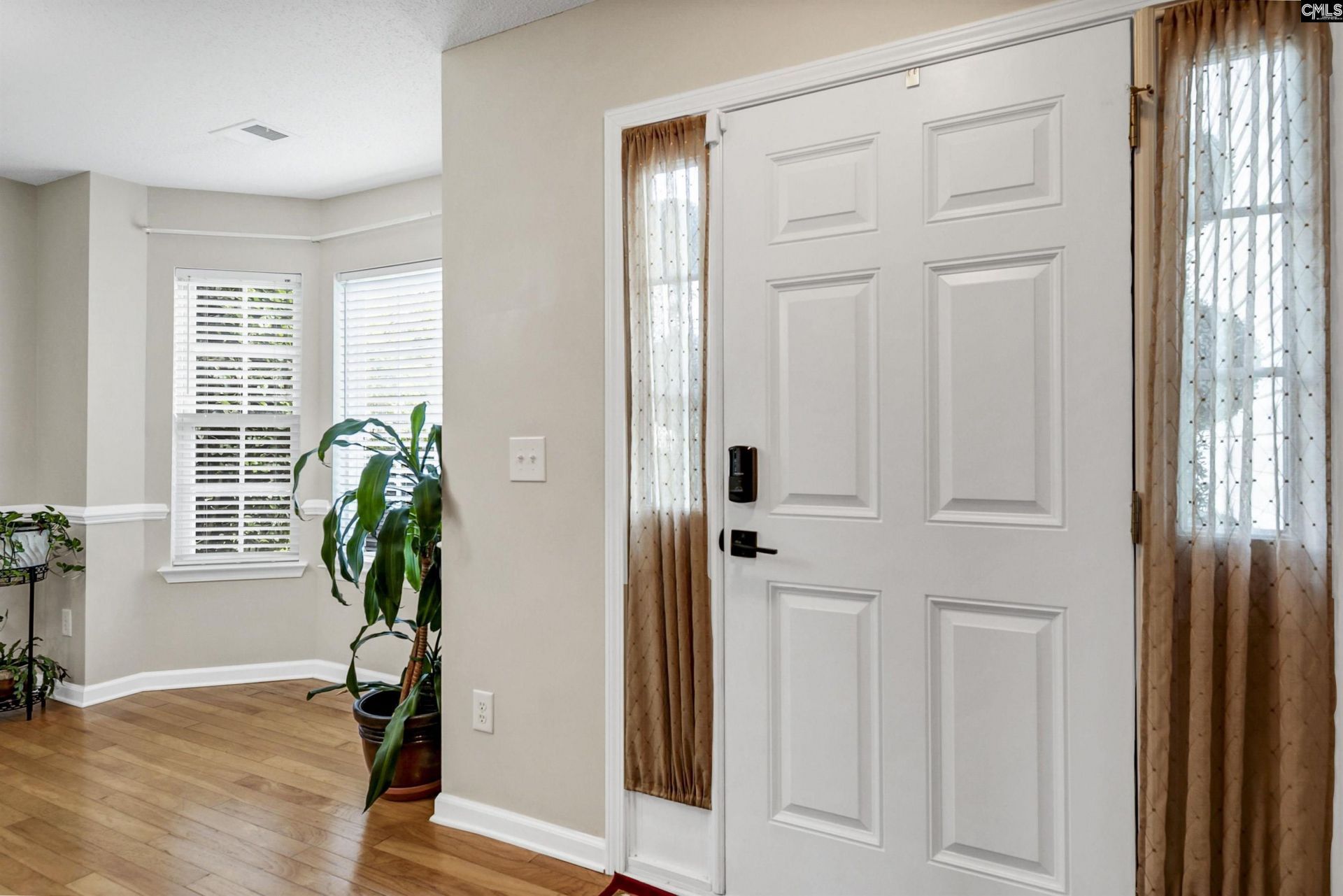 208 Loskin Lane Photo 4