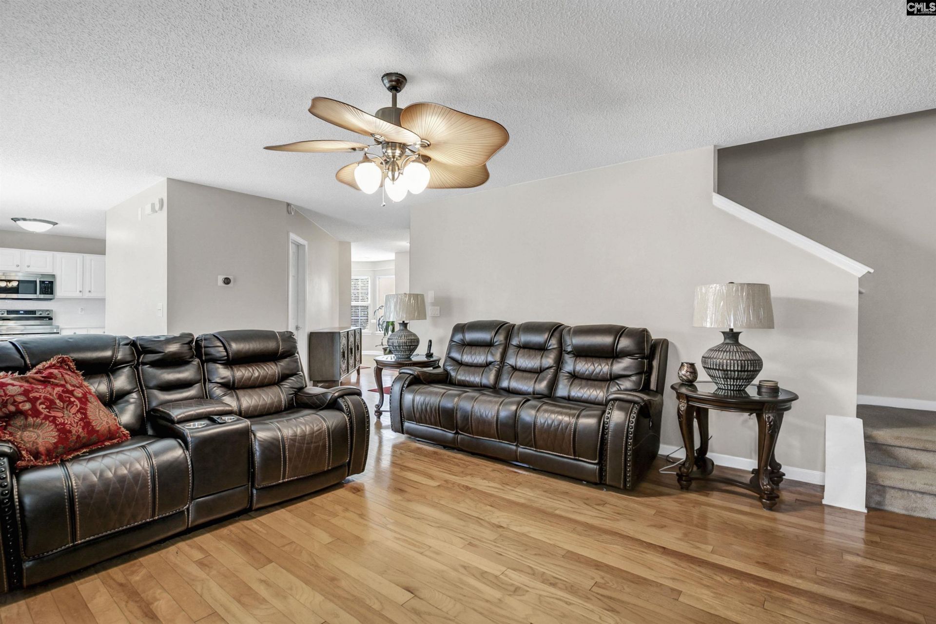 208 Loskin Lane Photo 9